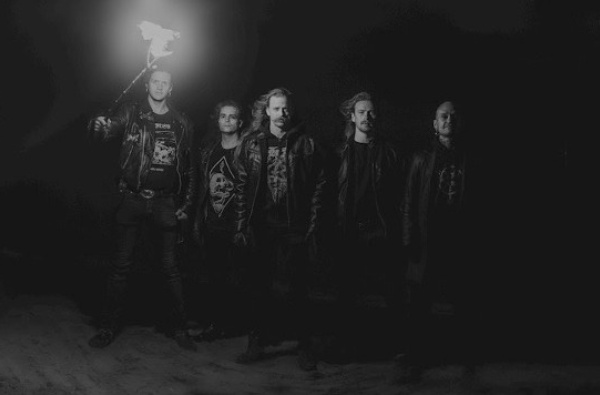 Zwischen Verzweiflung und Schicksal: Sunken über „Lykke“